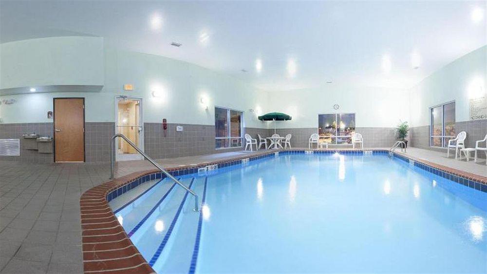 Holiday Inn Express Mineral Wells By Ihg Parkersburg Ngoại thất bức ảnh