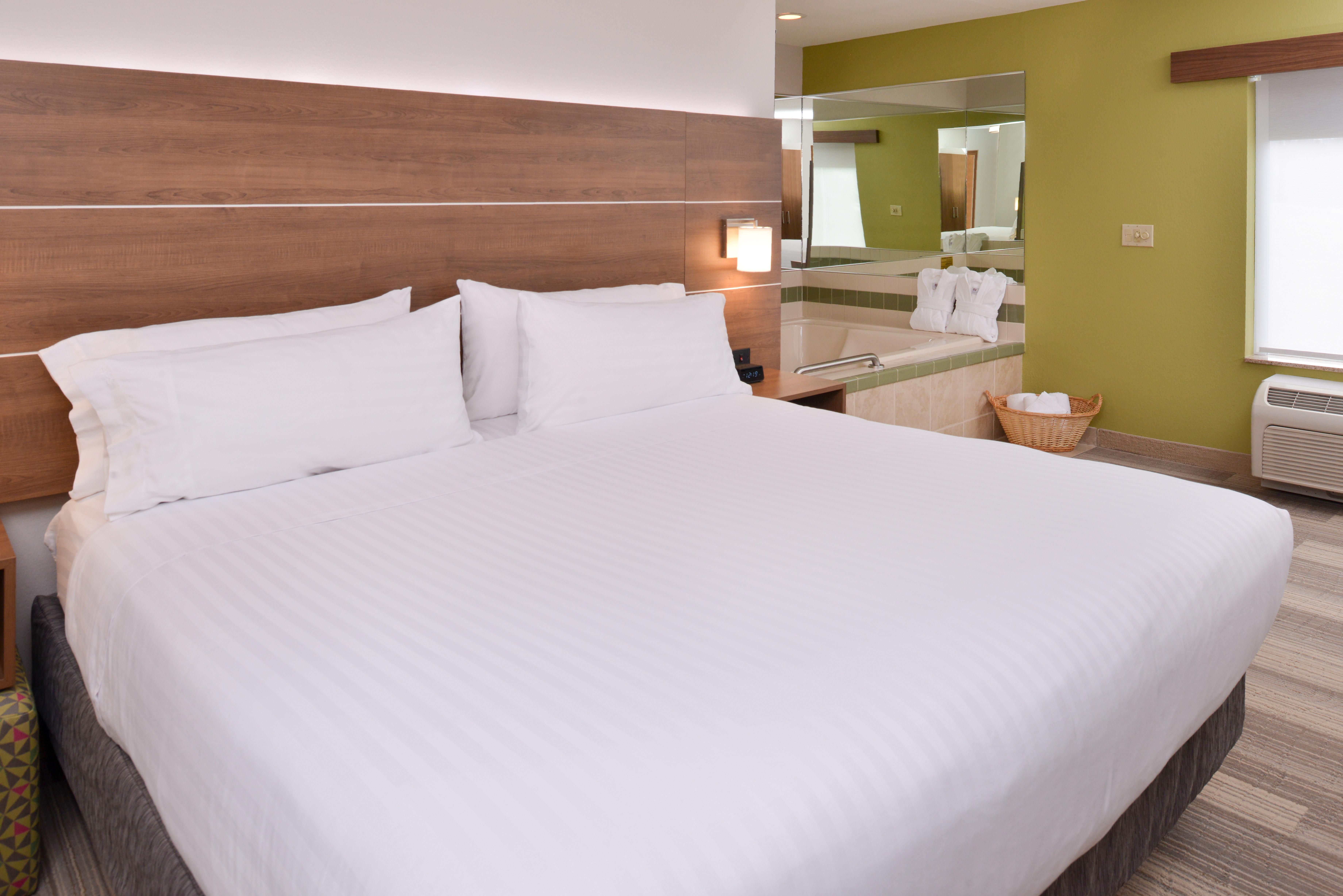 Holiday Inn Express Mineral Wells By Ihg Parkersburg Ngoại thất bức ảnh