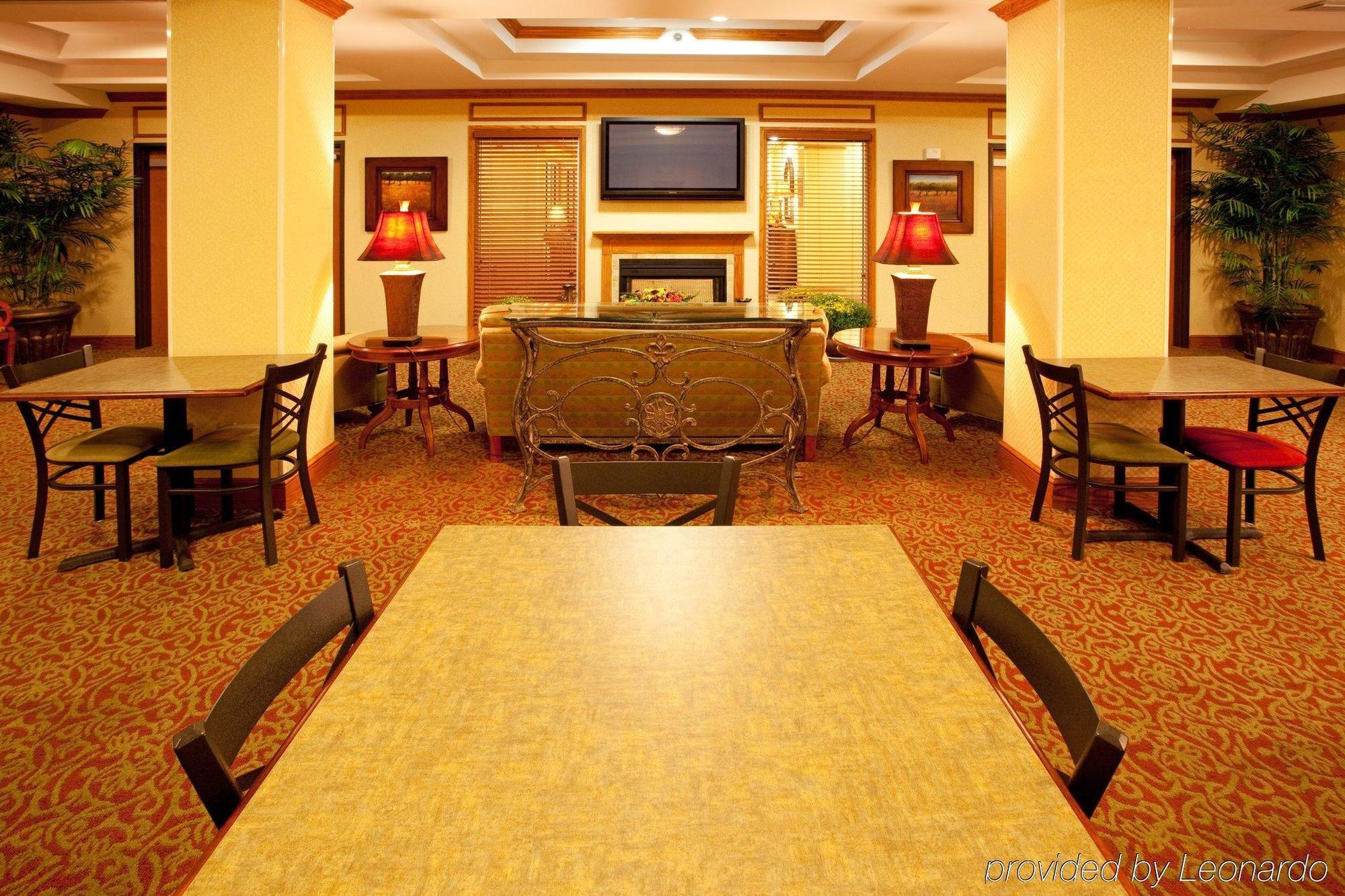 Holiday Inn Express Mineral Wells By Ihg Parkersburg Ngoại thất bức ảnh