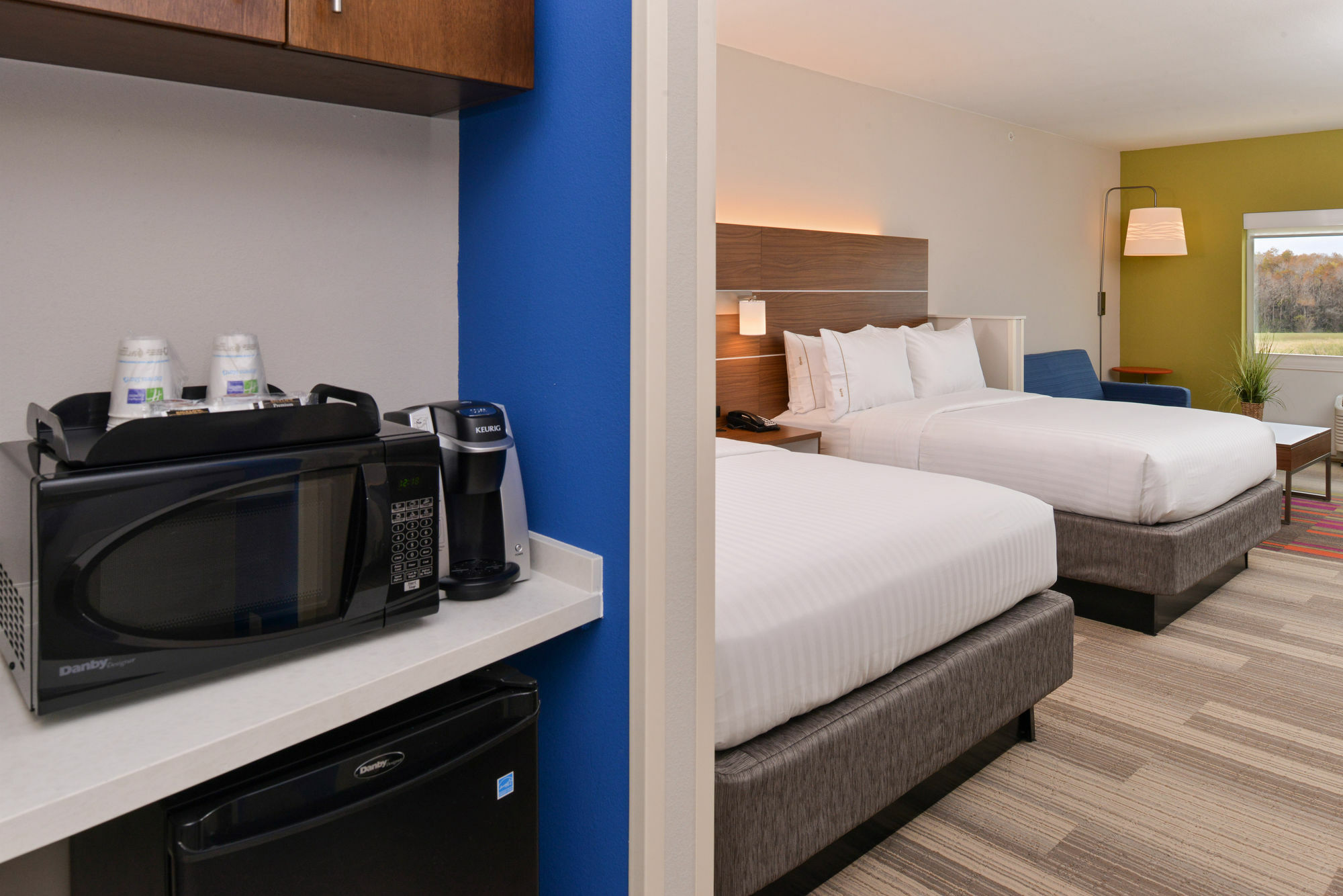 Holiday Inn Express Mineral Wells By Ihg Parkersburg Ngoại thất bức ảnh