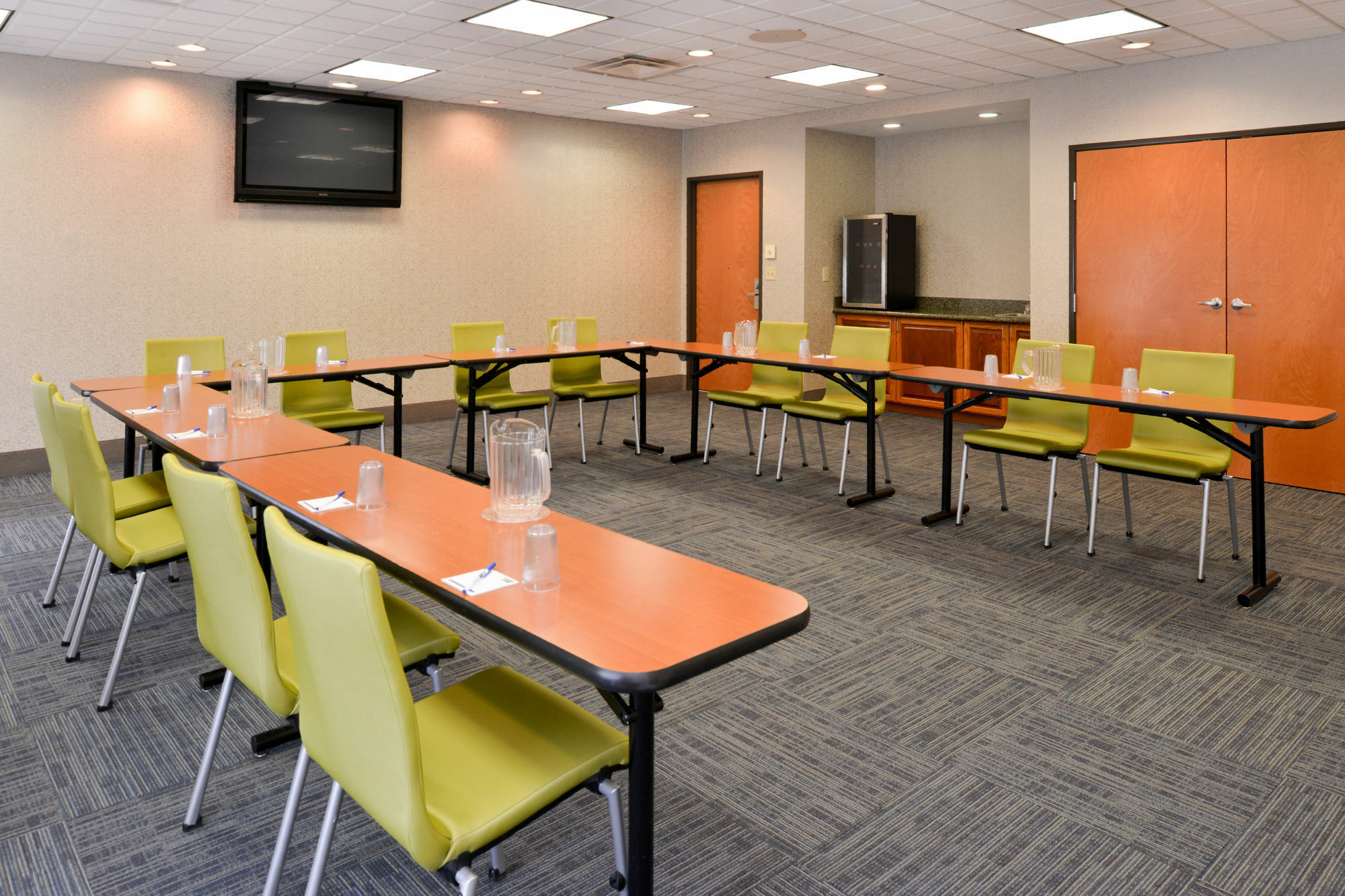 Holiday Inn Express Mineral Wells By Ihg Parkersburg Ngoại thất bức ảnh